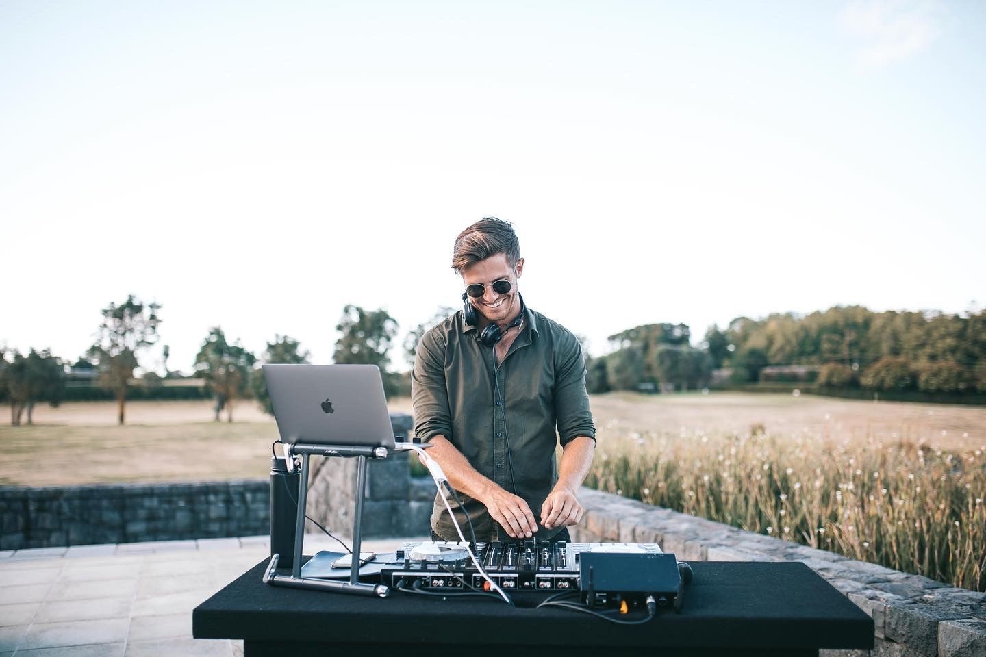 Wedding DJ for hire Auckland